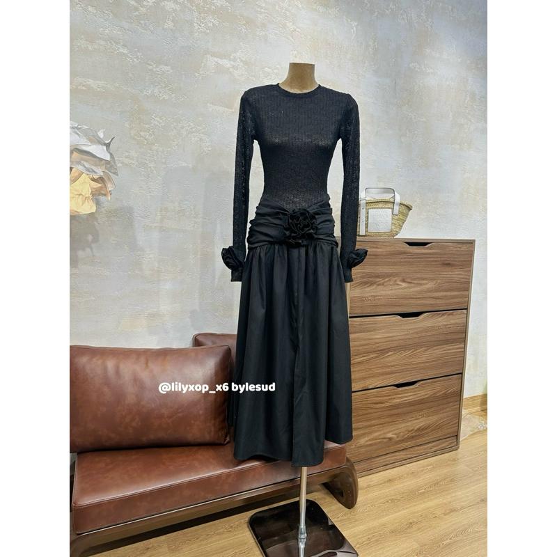 Váy maxi dài tay ren pha chân thô eo xếp hoa cuốn LLX BY JOLIE - Be