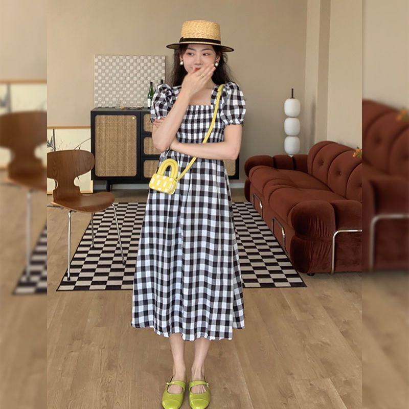 TOBE1SHOP Thanh lịch Port Wind Vintage kẻ sọc ăn vuông cổ thắt lưng sọc đi lại khí chất ngọt ngào bong bóng tay áo váy