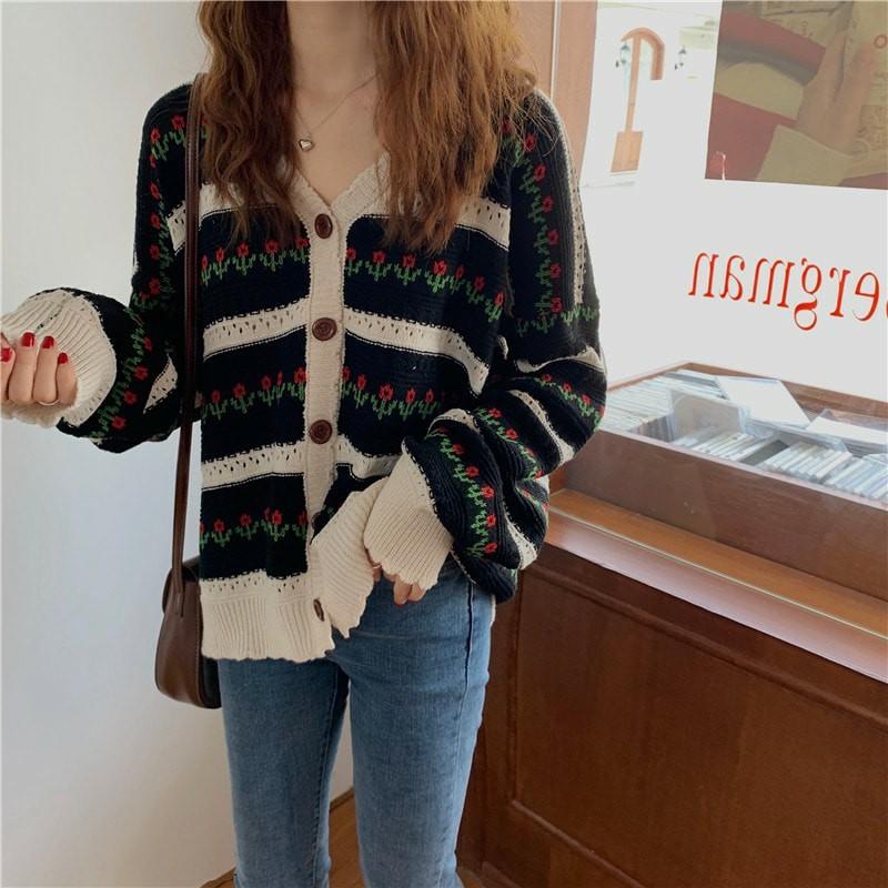 Áo khoác Sweater dệt kim