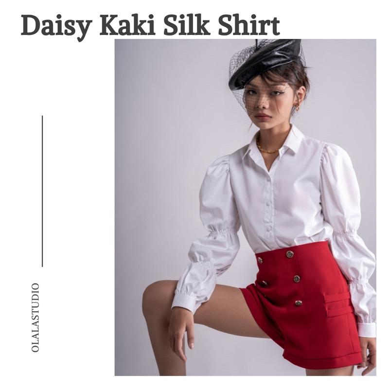 OLALASTUDIO Áo sơmi tay phồng Daisy Kaki Shirt