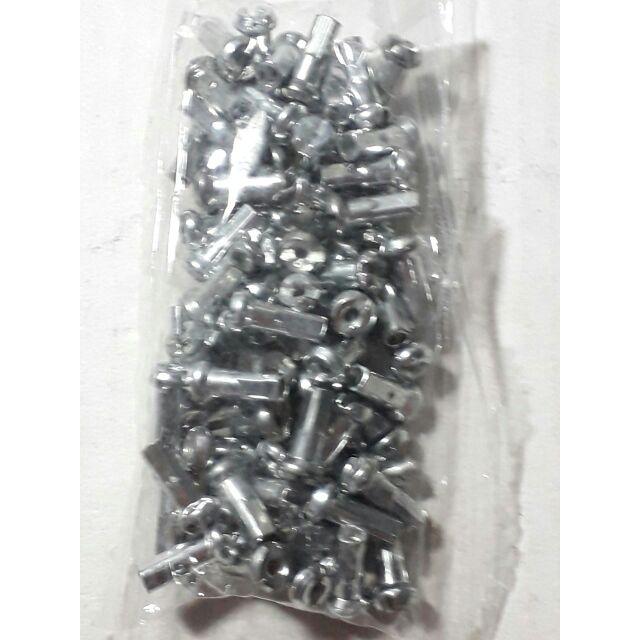 Đầu căm xi xe đạp 50 cái..