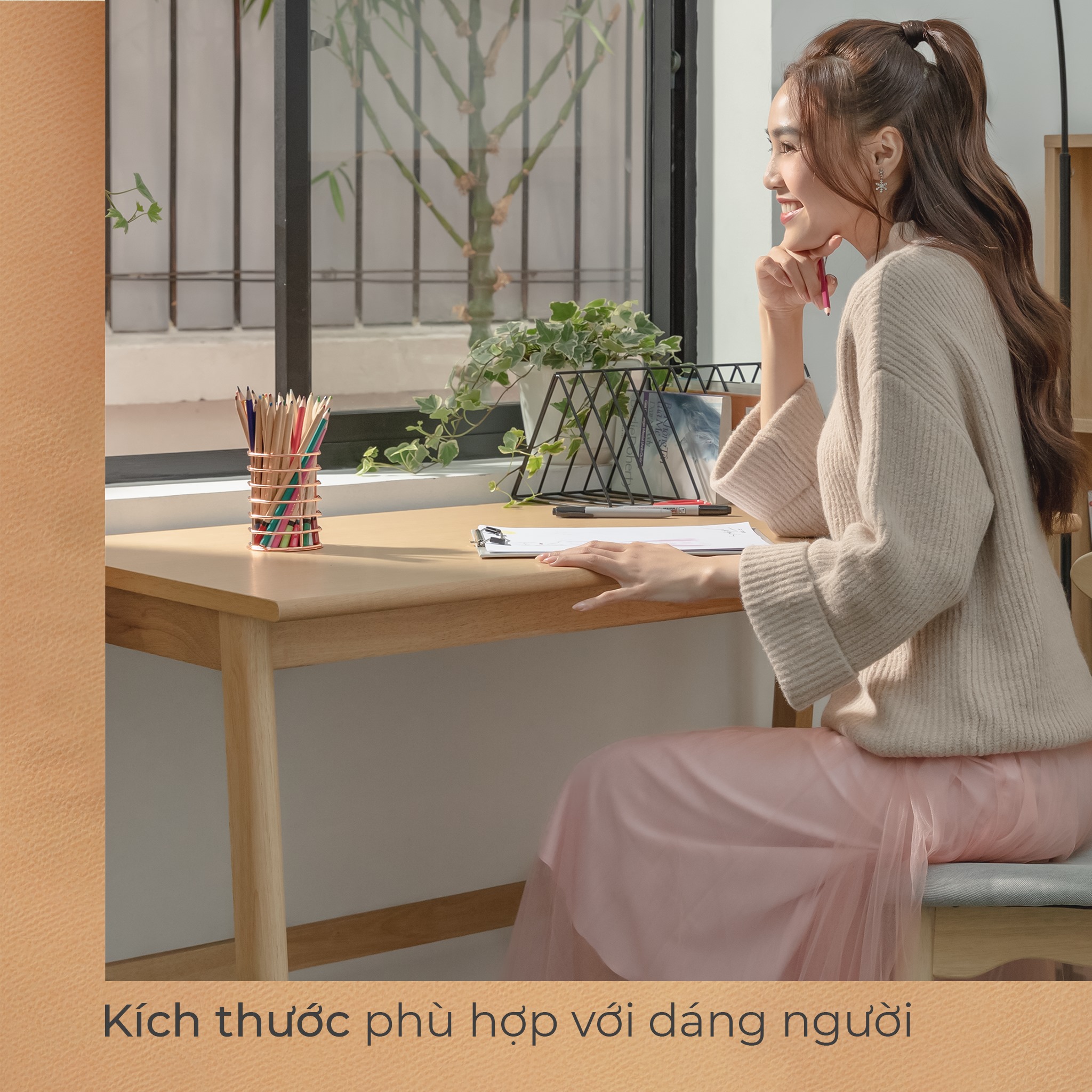 Bàn Làm Việc Gỗ Sồi MOHO VLINE 601 - Màu gỗ tự nhiên