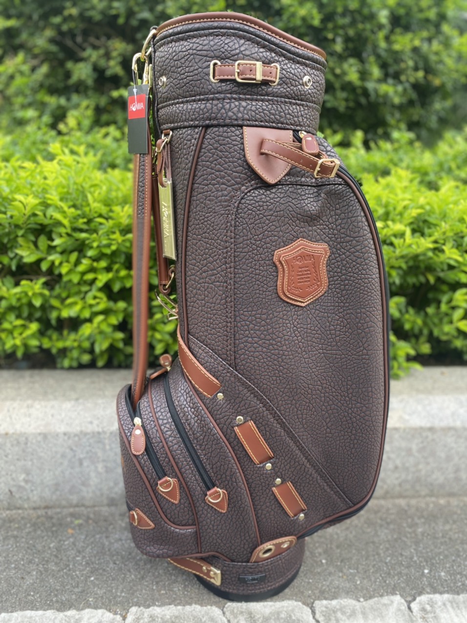 Túi Đựng Gậy Golf Da Bò Thật, Có Hai Màu Nâu Và Xanh Navi Đựng Được 14 - 16 Gậy