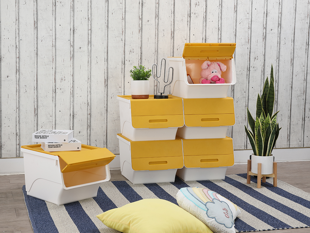 Thùng lưu trữ đa năng 34 lít OTELLO chất liệu nhựa PP trắng, nắp vàng, kích thước 45x38x31cm | Index Living Mall | Nhập khẩu Thái Lan