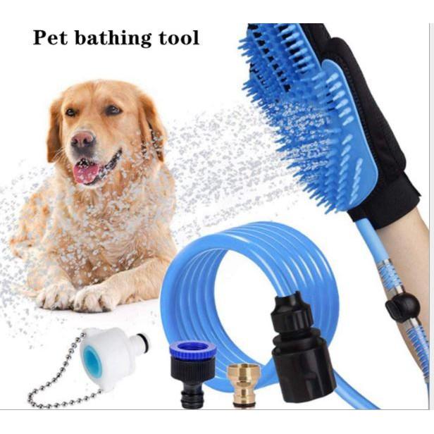 Găng tay silicon tắm và massage cho thú cưng tắm cho chó mèo có ống gắn van nước