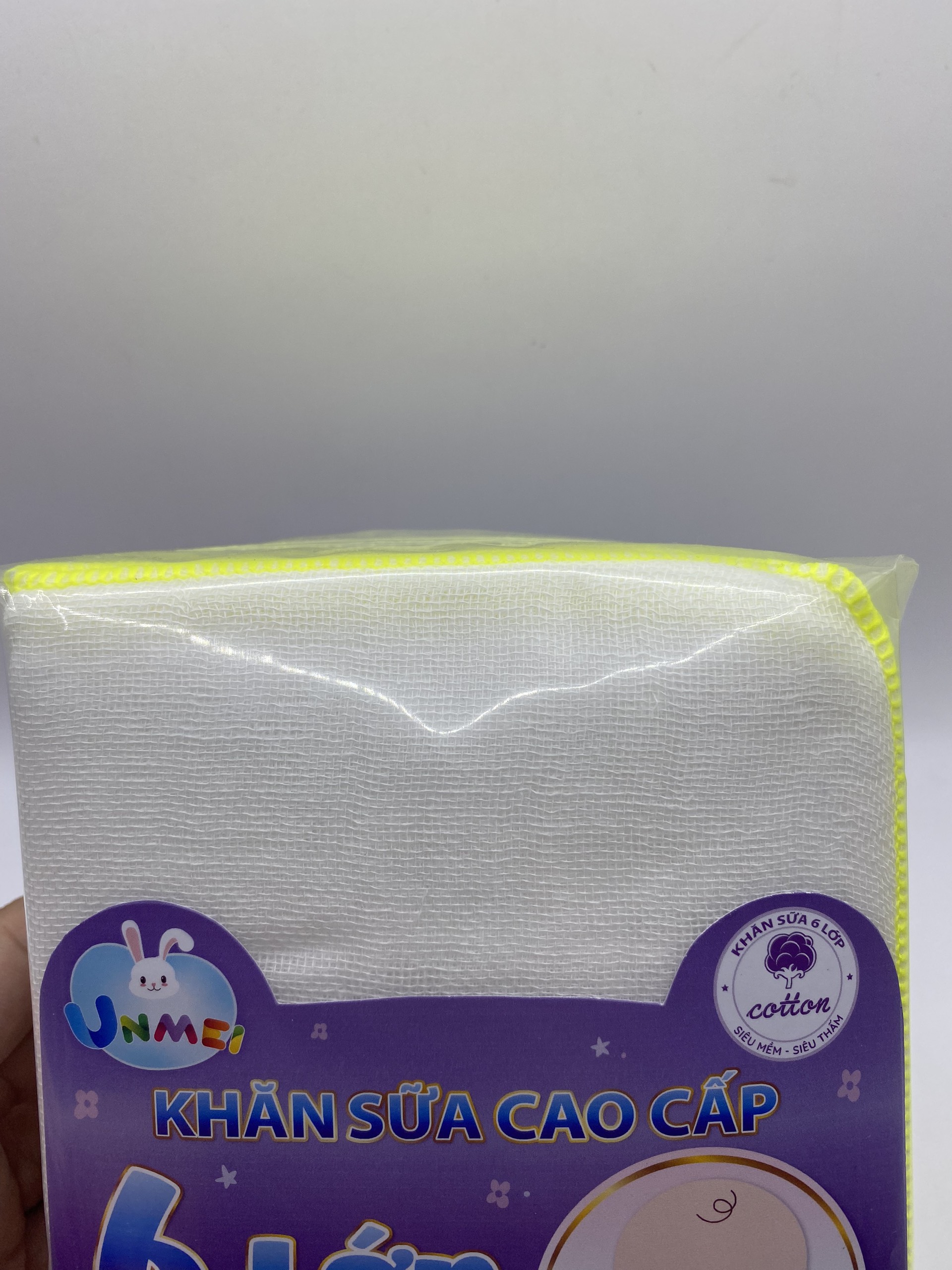 Khăn Sữa Unmei Xuất Nhật Cao Cấp 6 Lớp 100% Cotton Cho Bé Từ Sơ Sinh (Kích Thước 25x25cm) - Giao Mẫu Ngẫu Nhiên