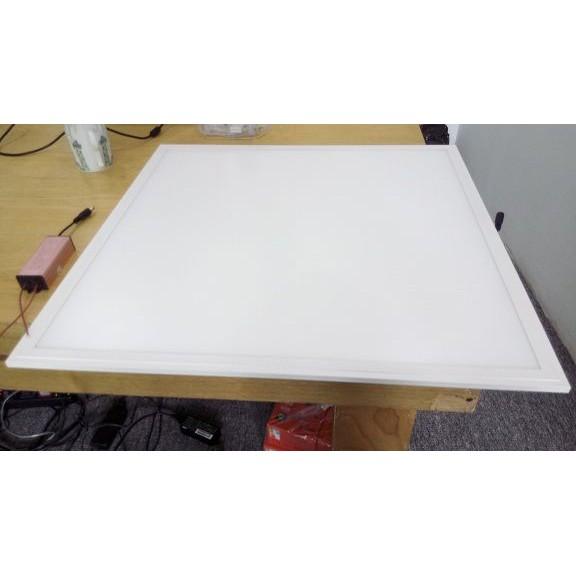 Đèn panel 600x600 công suất 48w0