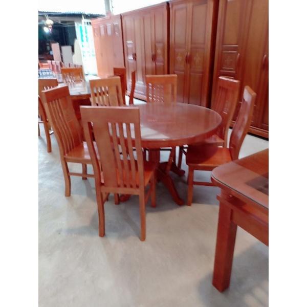 bàn ăn tròn gỗ xoan đào