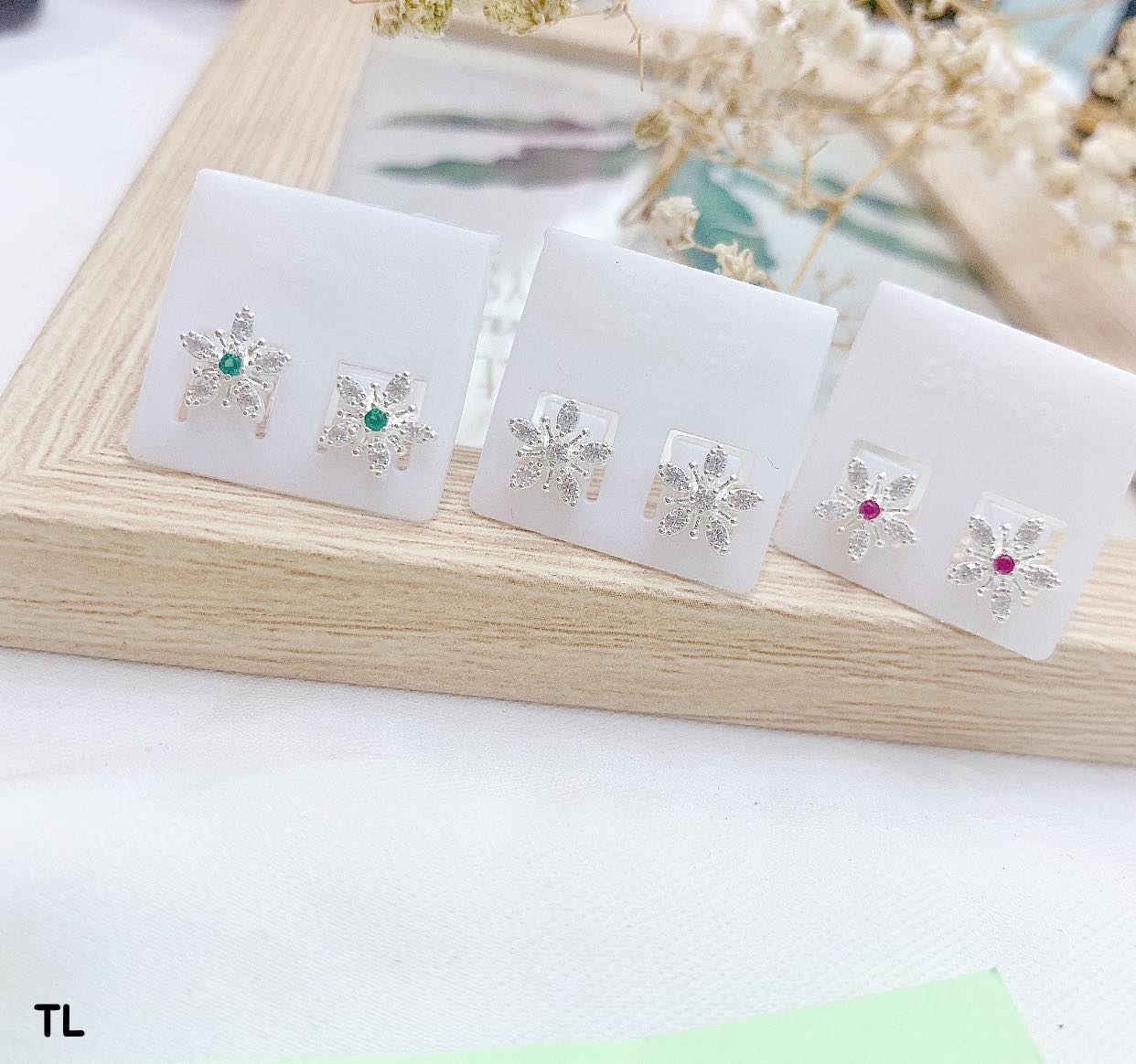 Bông tai bạc nụ hoa xinh chất liệu bạc s925 MS038
