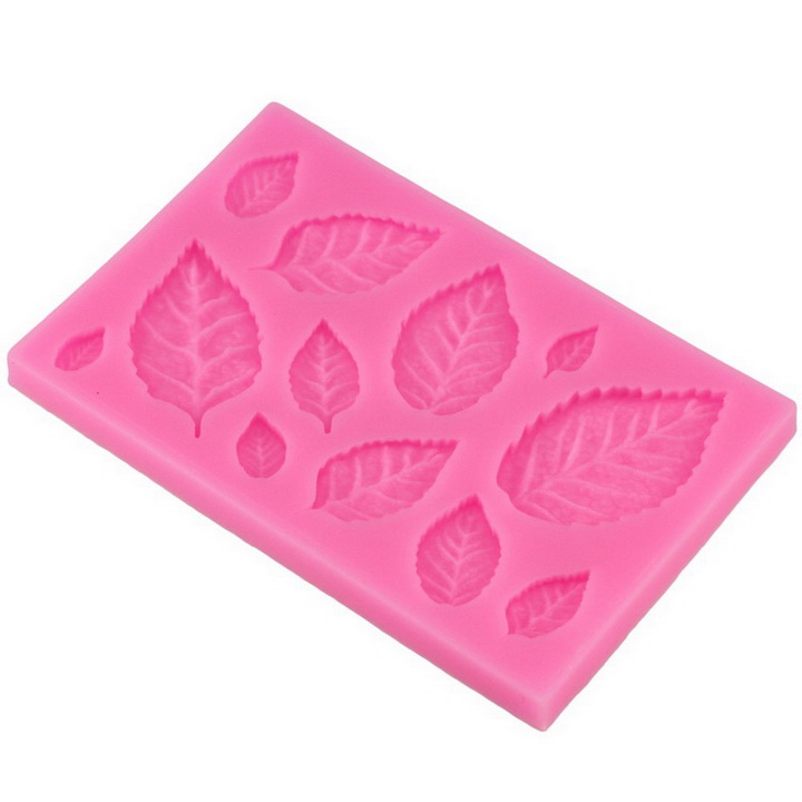 Khuôn silicon làm rau câu 12 lá hoa hồng lớn, nhỏ - Mã số 1089