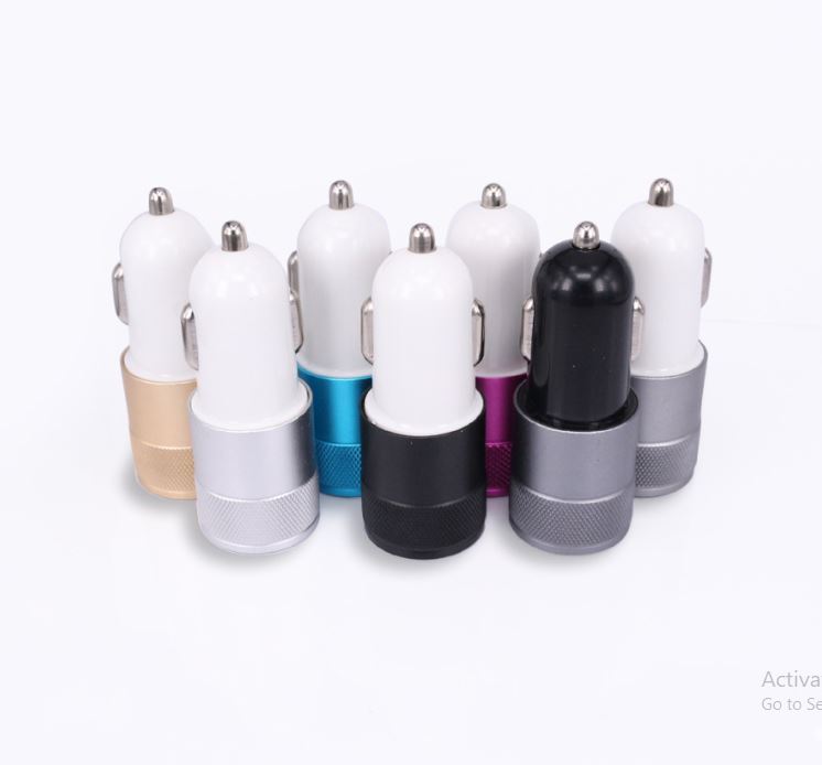Tẩu chia 2 USB màu ngẫu nhiên