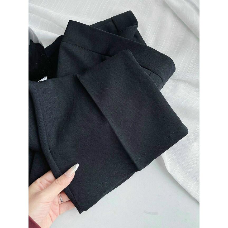 Quần ống loe lưng cao màu đen dáng dài 1 khuy