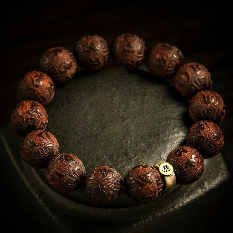 Vòng tay gỗ Tử Đàn khắc chú Om Mani Padme Hum - MS02
