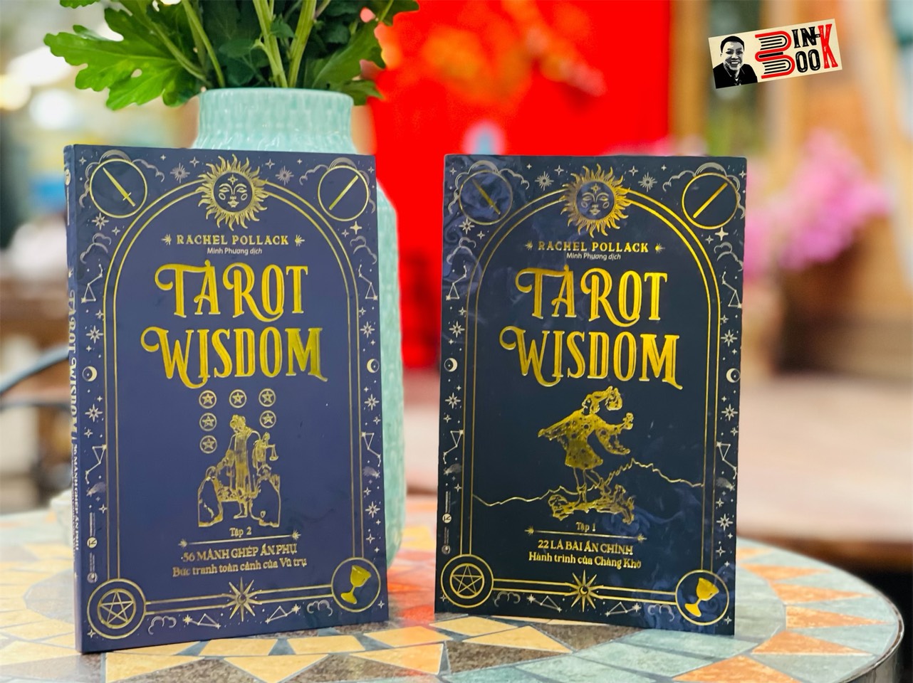 [Combo 2 tập]  TAROT WISDOM - 22 lá bài Ẩn Chính – Hành trình của Chàng khờ  và 56 lá bài Ẩn phụ – Bức tranh toàn cảnh của Vũ trụ –  Rachel Pollack – Minh Phương dịch - Thái Hà - NXB Công Thương