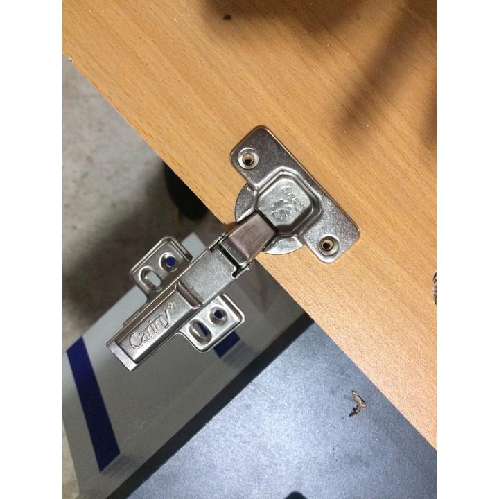 Máy khoan cam và bản lề 3 đầu