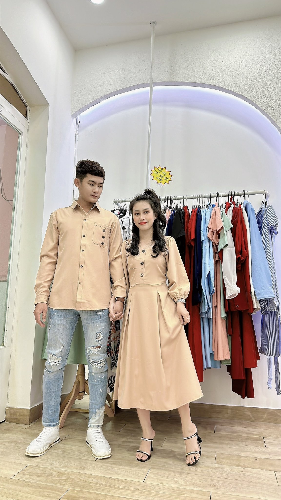 Set đồ đôi mới - hình thật