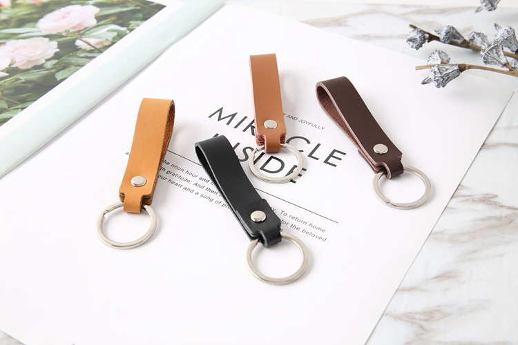 Móc Khóa Dây Da Bò keychain  Nhiều Màu Thời Trang