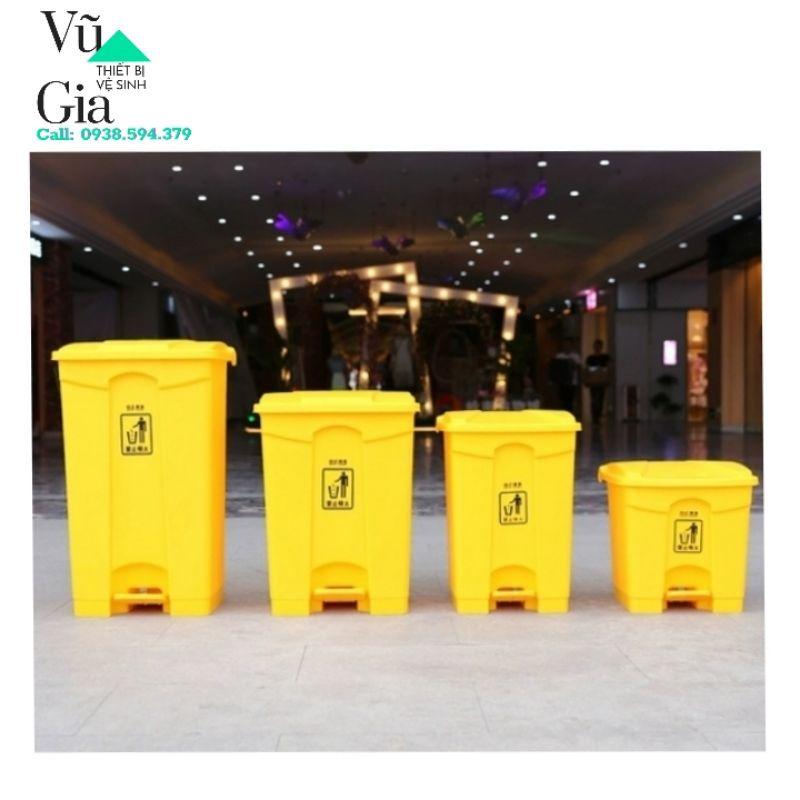 Thùng rác nhựa đạp chân BAIYUN 30L