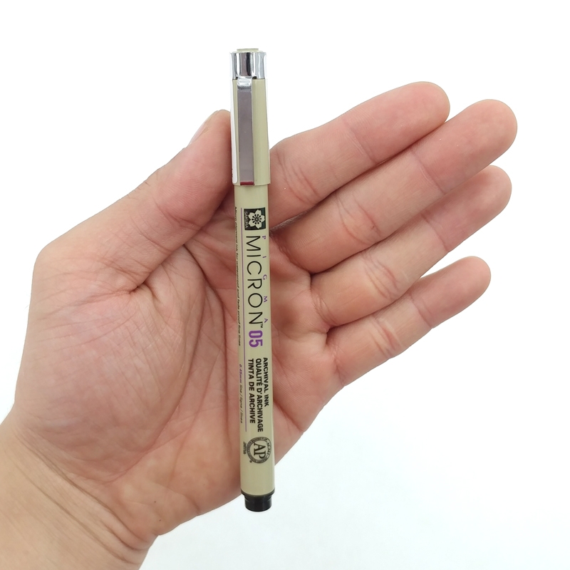 Bút Đi Nét Sakura Pigma Micron 05 - Màu Đen
