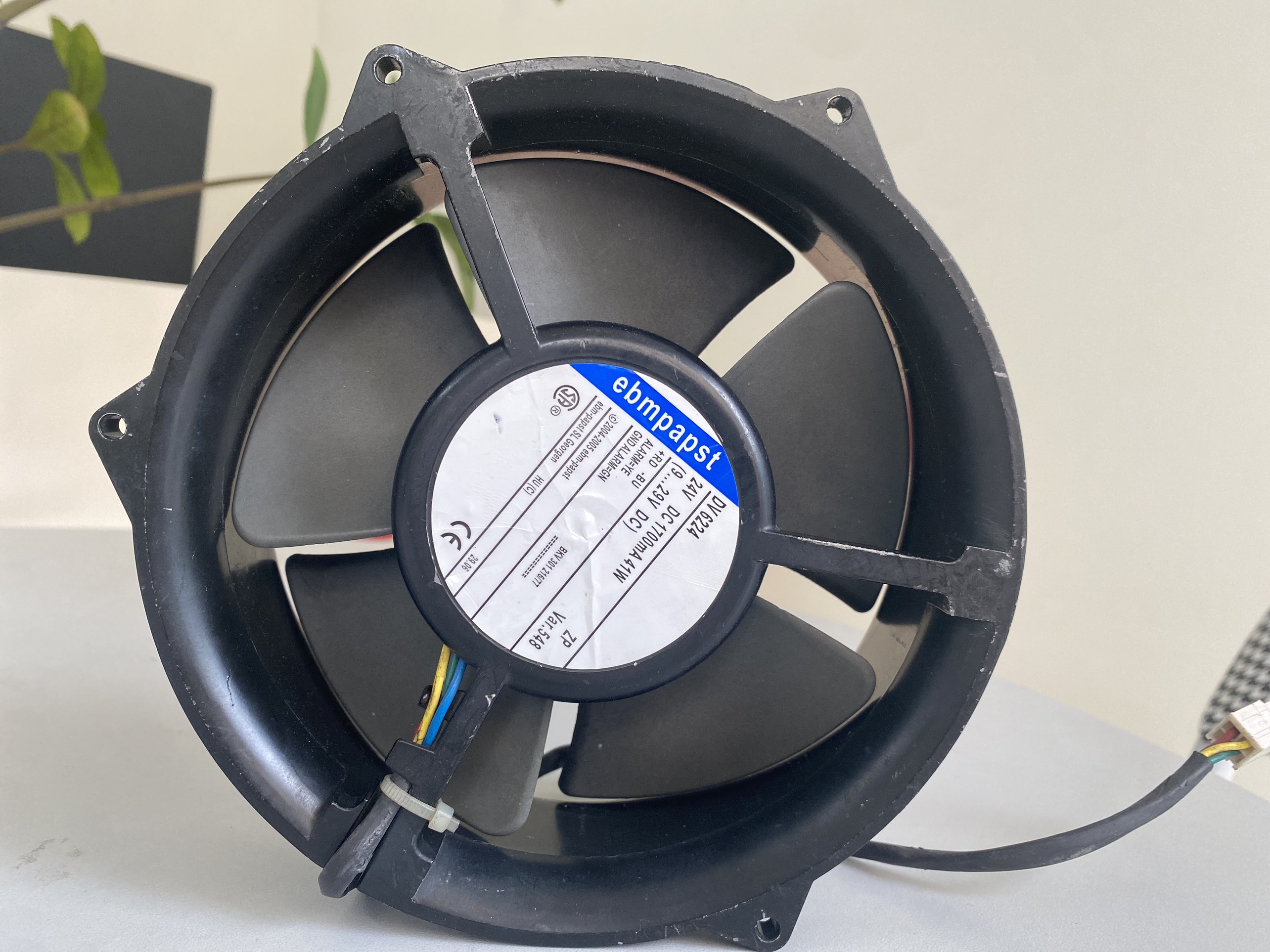 Quạt Tản Nhiệt 5 Cánh DV6224-Ebmpapst - Hàng chính hãng