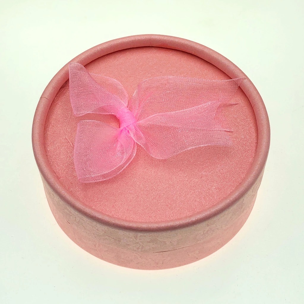 Trang Sức Chất Liệu Bìa Cứng Hình Tròn BẠC HIỂU MINH HQ011