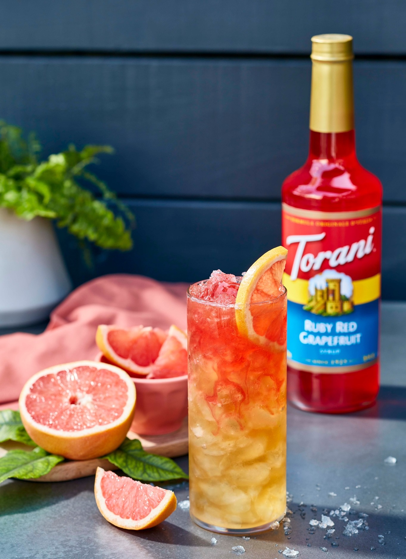 Siro Pha Chế Vị Bưởi Hồng Torani Classic Ruby Red Grapefruit Syrup 750ml Mỹ