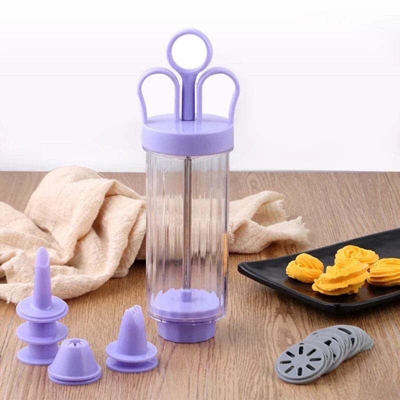 Bộ nhấn bánh Cookies Press nhựa (10 mặt nhấn kèm 8 đui bắt kem)