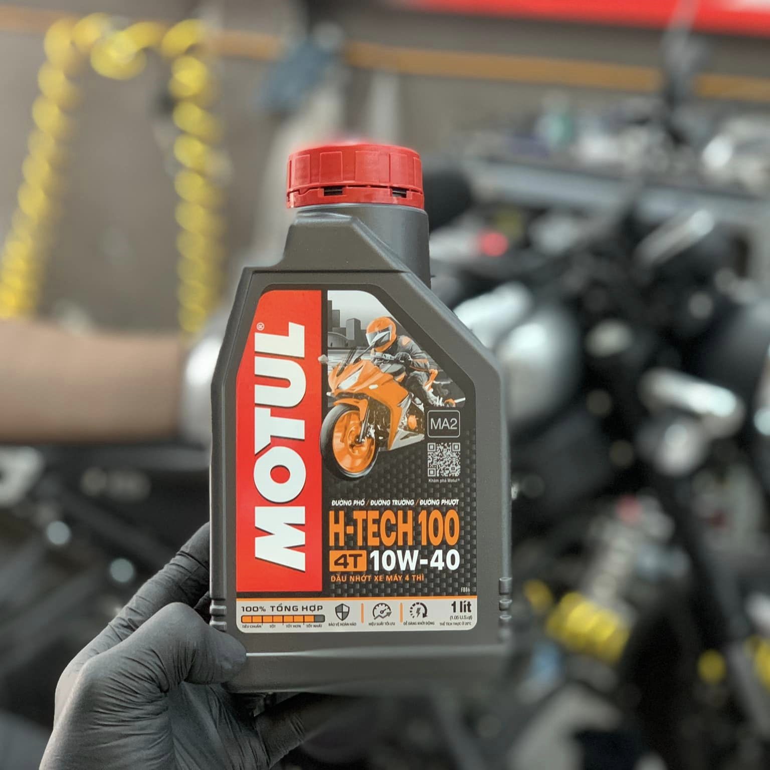 Nhớt Motul H-Tech 100 4T 10W40