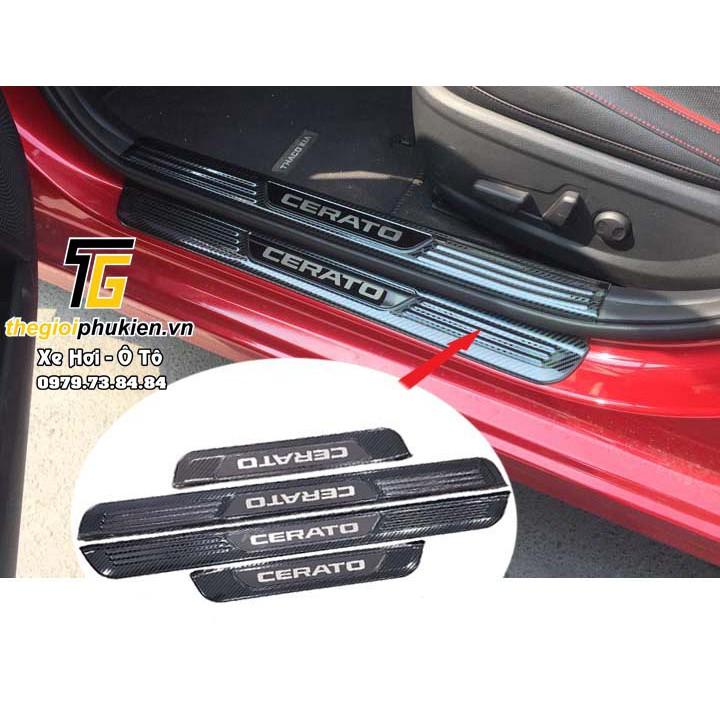 Combo ỐP BẬC CỐP VÀ BẬC CỬA xe Kia Cerato 2019-2021 vân Carbon