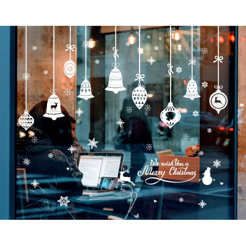 Decal trang trí noel rèm trái châu nhọn và chuông trắng
