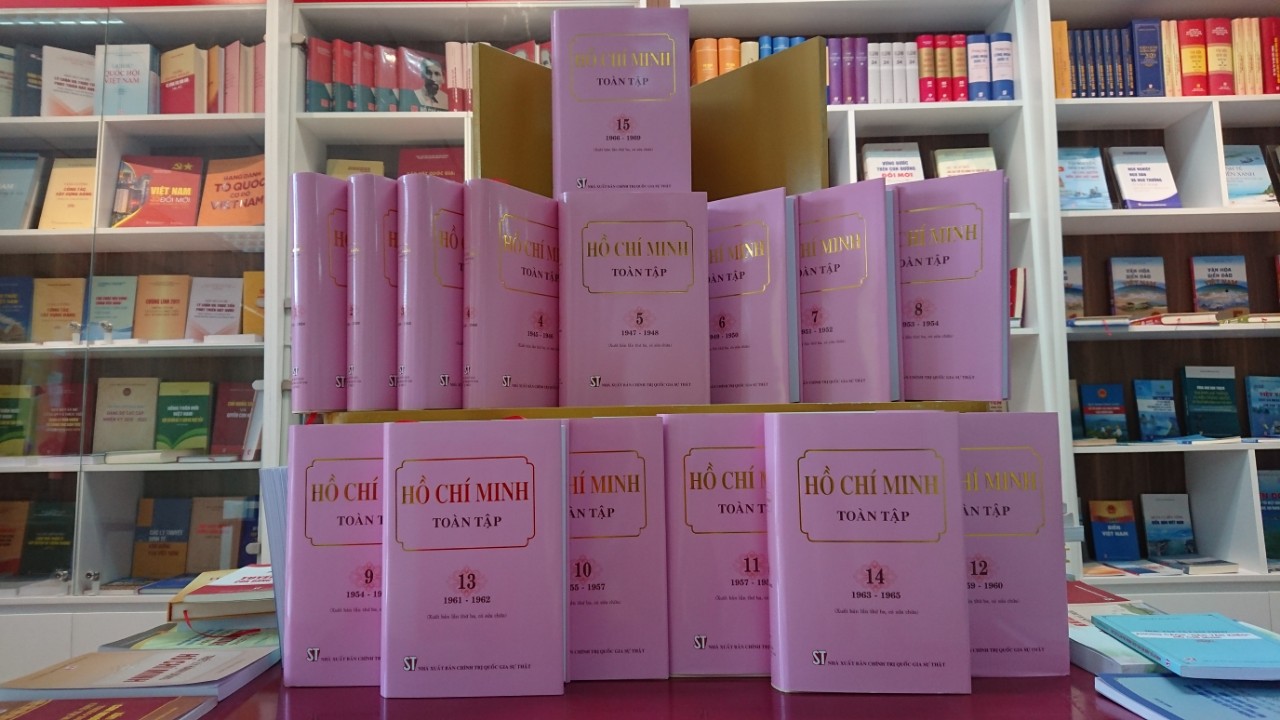 Hồ Chí Minh Toàn Tập