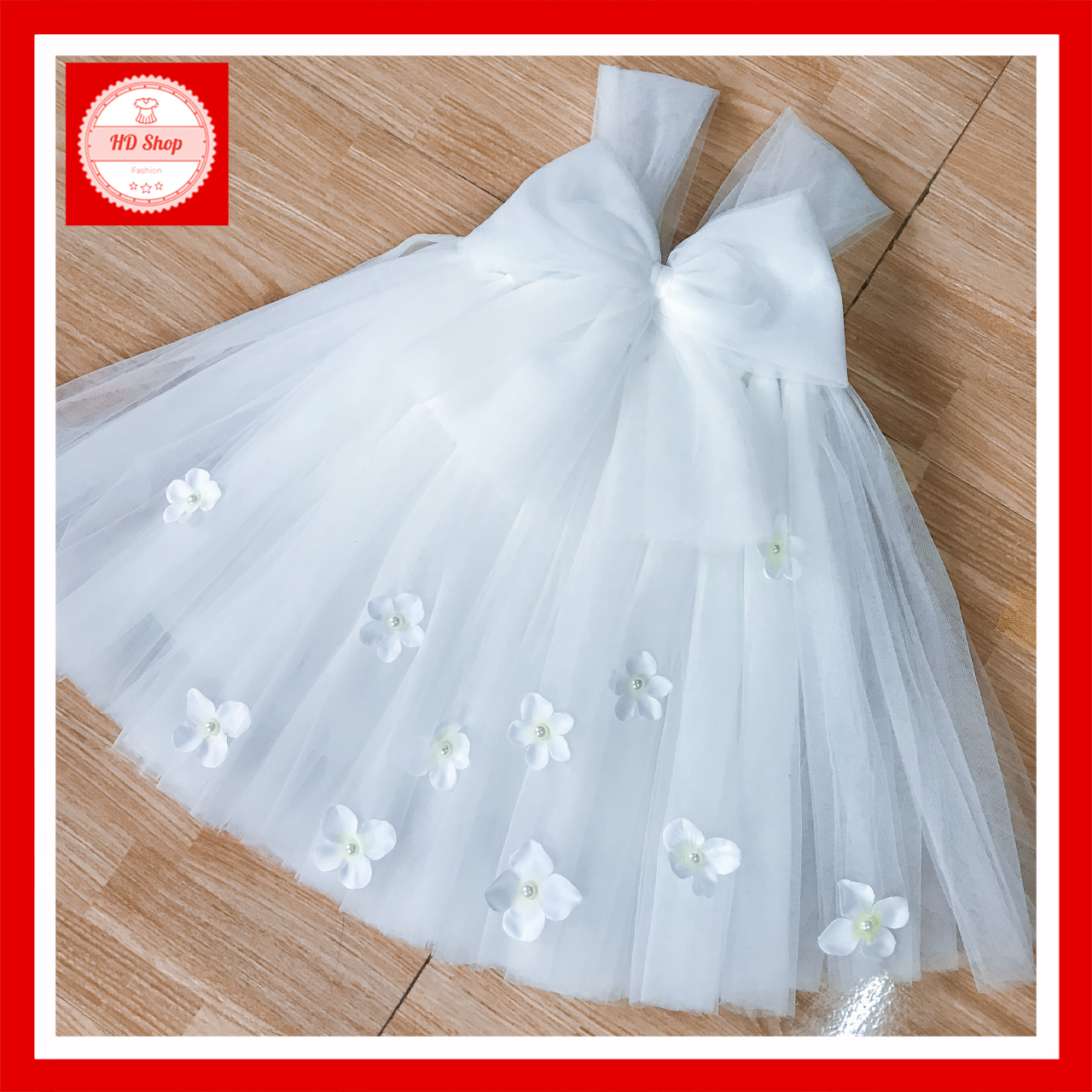 Đầm tutu cho bé ️️ Đầm tutu trắng nơ hoa rơi tú cầu