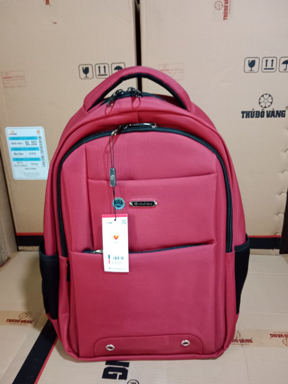 252Đỏ THỦ ĐÔ VÀNG 252 Balo Nam Nữ size to/size trung Đi Làm, Đi Học, Đi Du Lịch bảo vệ Laptop 16 BL257, 17inch BL252,