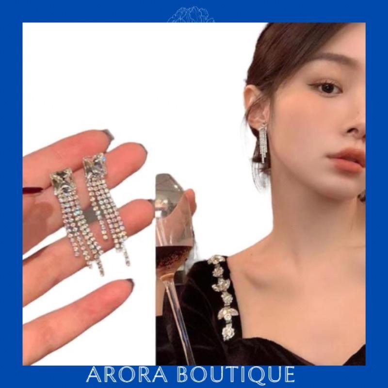Hoa tai đính đá dáng dài nữ tính - Arora boutique