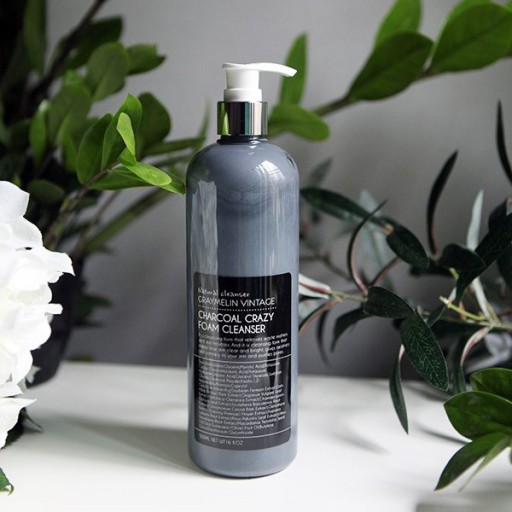 Sữa rửa mặt giúp sạch bã nhờn Graymelin Charcoal Crazy Foam Cleanser - 500ml