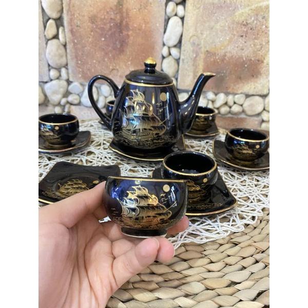 BỘ ẤM CHÉN CAO CẤP VẼ VÀNG – QUÀ TẶNG GỐM SỨ SANG TRỌNG