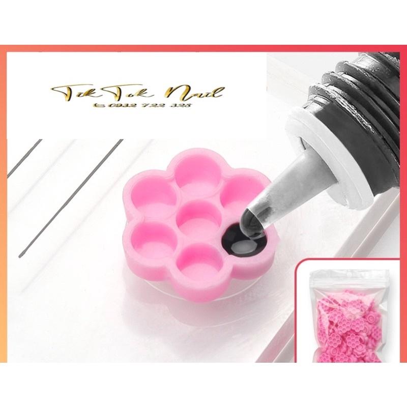 Nút hoa mai chấm keo mi