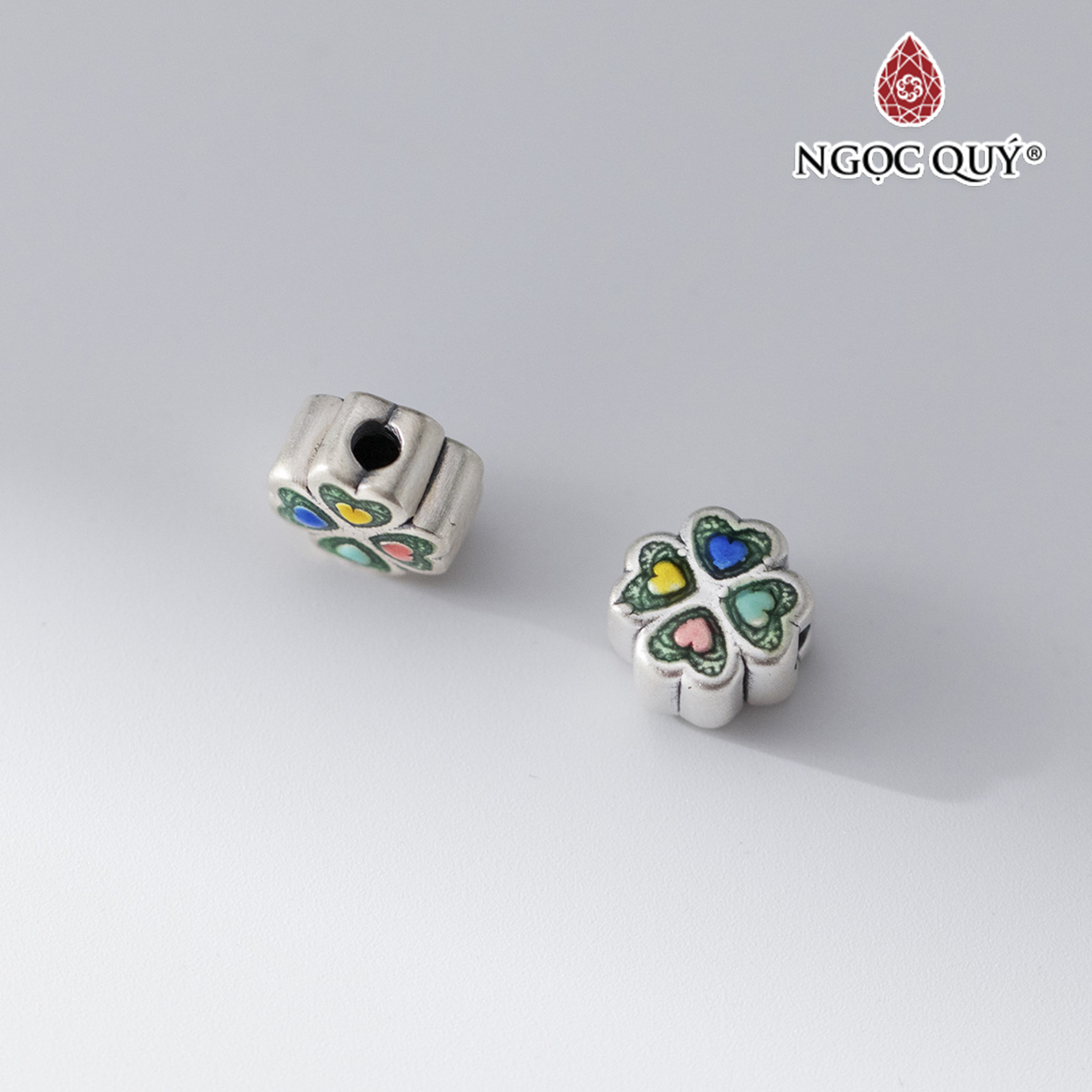 Charm bạc cỏ bốn lá xỏ ngang - Ngọc Quý Gemstones
