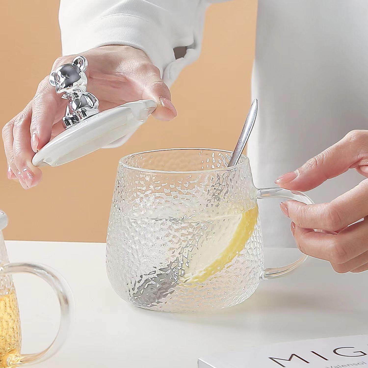 Cốc thủy tinh nắp gấu, thể tích 500mL, tặng kèm thìa kim loại cao cấp