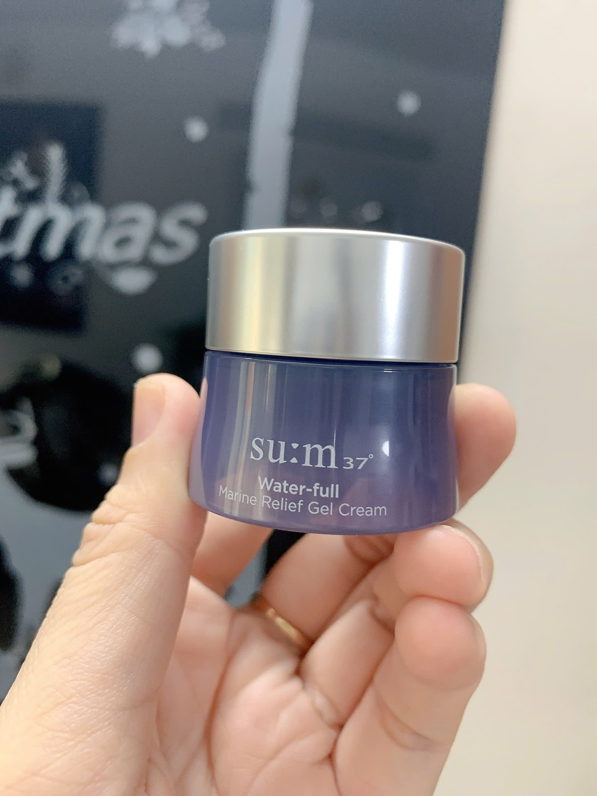 Kem dưỡng ẩm cấp nước su:m37 Water-full Marine Relief Gel Cream 10ml