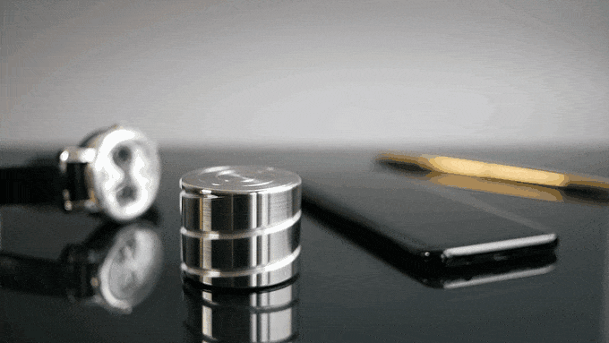 Đồ Chơi Con Quay Spinner hình trụ Đồ Chơi Con Quay Spinner hình trụ
