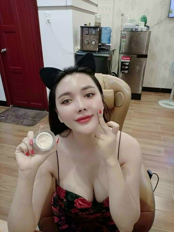 Kem face trà xanh giảm thâm mụn dưỡng trắng da Ncollagen 25g