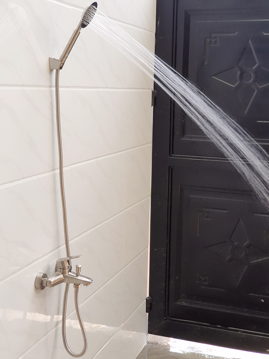 Bộ vòi sen nóng lạnh Inox SUS 304 Eurolife EL-1301