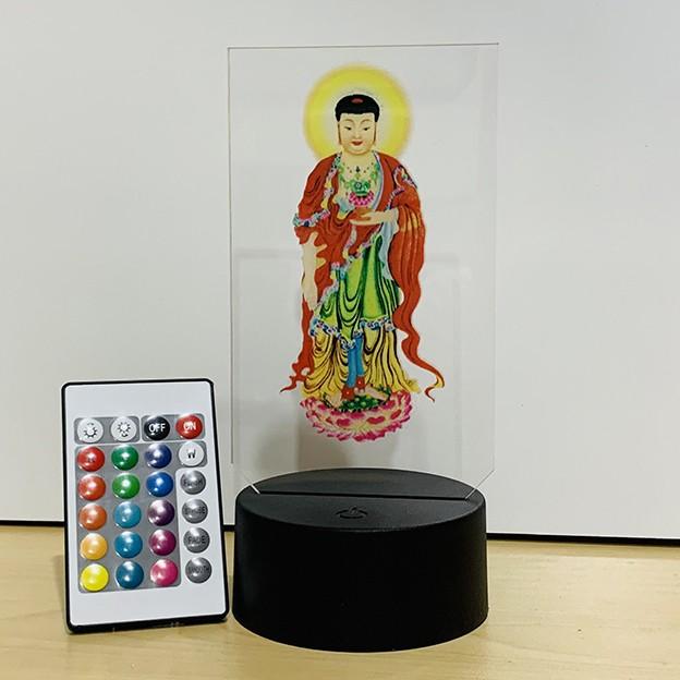 Hình Phật Adida in UV, adida gắn trên ô tô bằng mica đẹp kèm đèn Led 3D