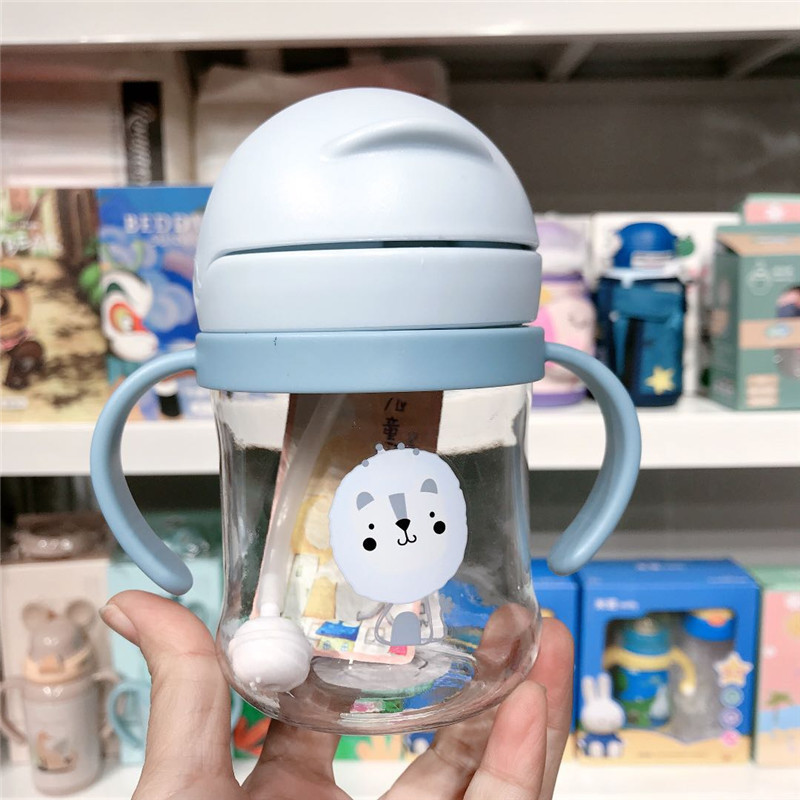 Bình tập uống nước 250ml cho bé từ 6 tháng có van chống sặc được làm từ nhựa Tritan an toàn cho bé