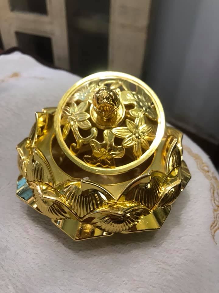 LƯ XÔNG TRẦM ĐỒNG THAU MÀU VÀNG SIZE 11CM CAO 8CM ĐỂ BÀN THỜ THẦN TÀI BÀN THỜ PHẬT XÔNG TRẦM CHO THƠM