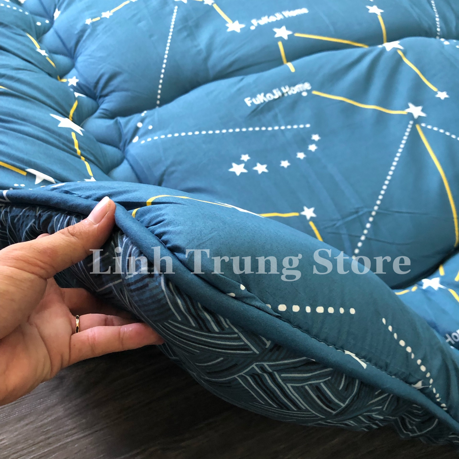 Nệm Bông Gòn Xuất Nhật, Nệm Trải Sàn Tiện Lợi, Đệm Văn Phòng Size 1M X 2M 1.4M X 2M 1.6M X 2M - 1800 X 2000 X 9Cm - Xanh Đậm