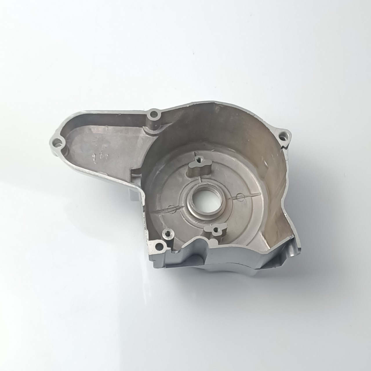 Lốc điện - Nắp máy Trái dành cho xe Dream Thái - Dream Việt - 8860,,'K8T1'