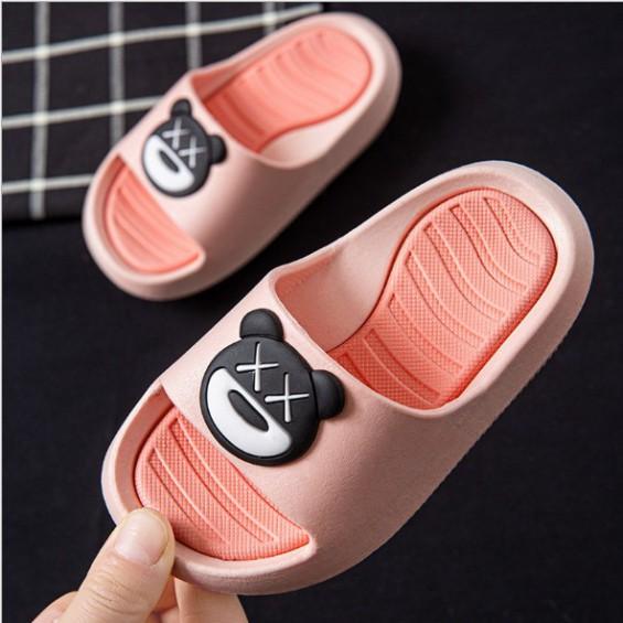Loại 1_Dép lê mùa hè cho bé trai bé gái hình gấu siêu mềm siêu kute chống trượt cho bé 2-7 tuổi