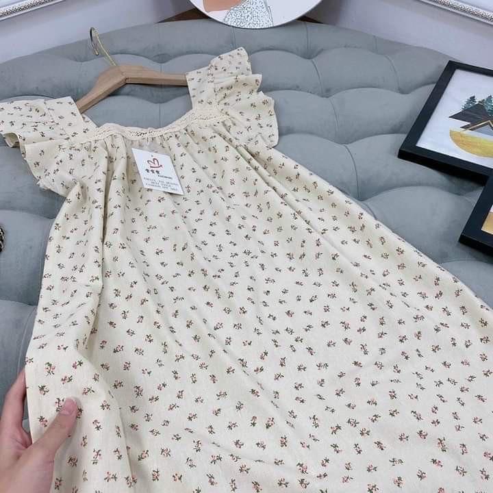 Váy bầu thiết kế thời trang hoa nhí đẹp Aidenshop màu kem freesize